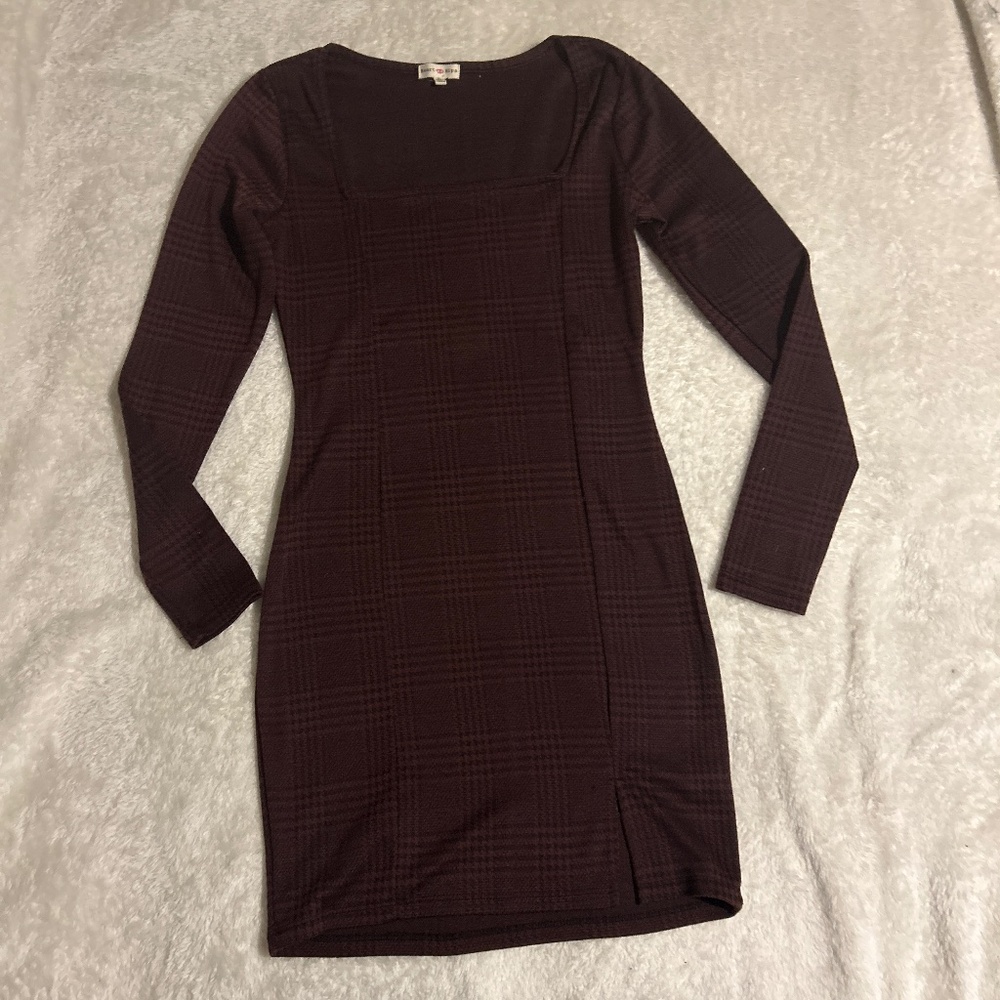 Pattern long sleeve dress
